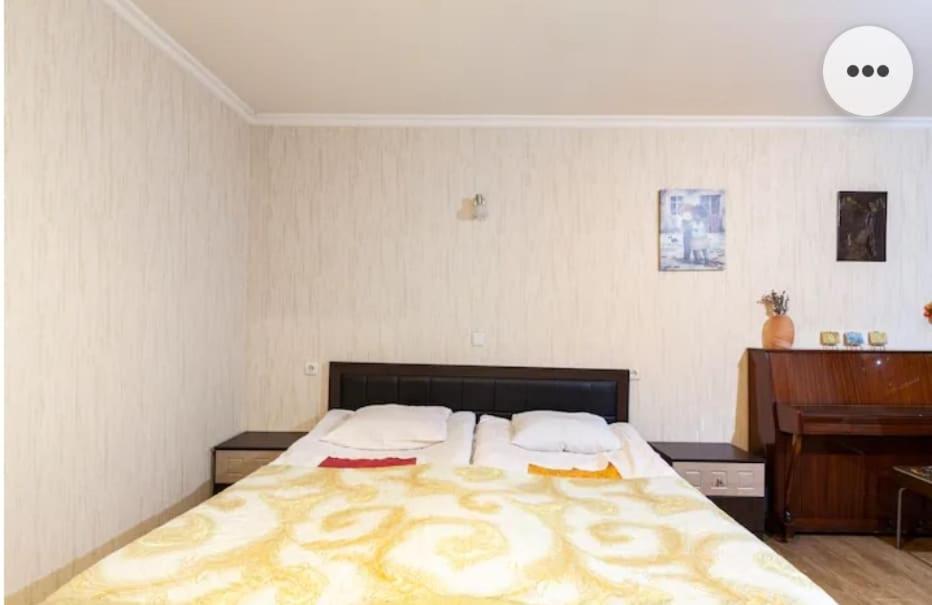 Cozy, Warm & Cheap Apartman Tbiliszi Kültér fotó